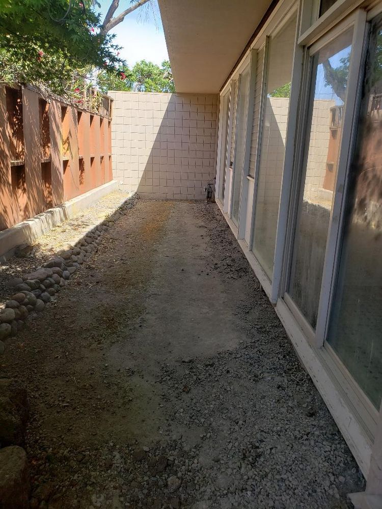 1321 Paradise Ln, Los Banos, CA 93635